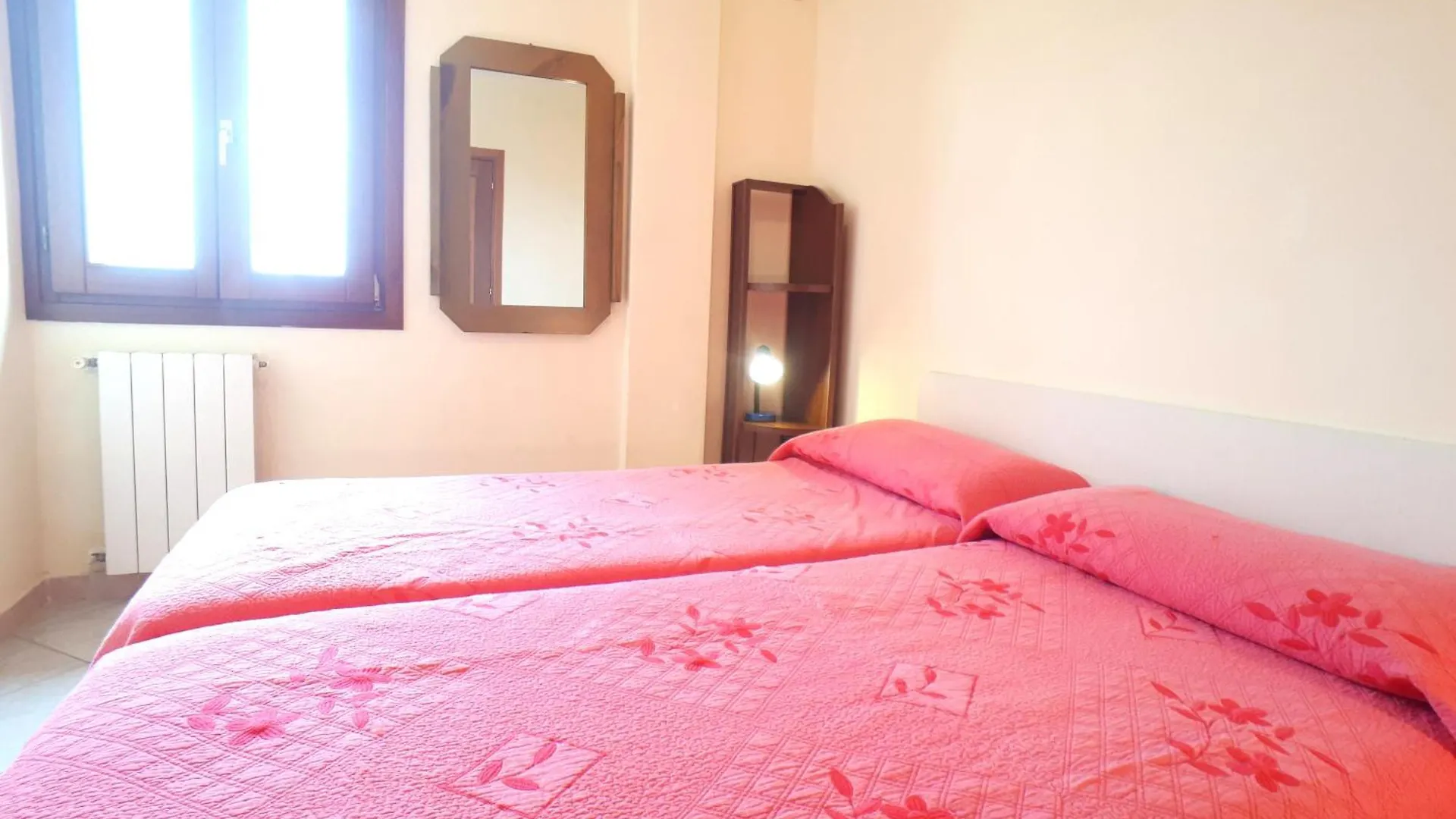 Palau Sea View Apartment contacts